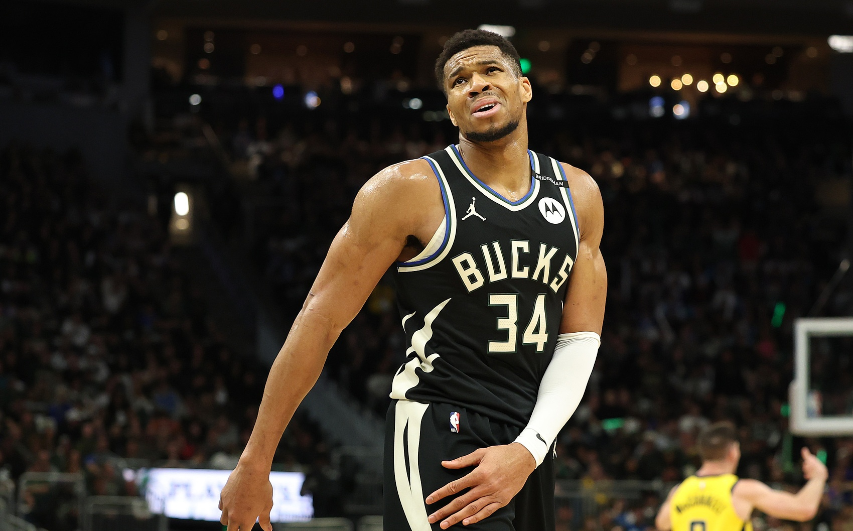 包含字母哥迎来二十赛季高光表现明尼苏达森林狼围绕NBA总决赛战术微调，这操作让人直呼：托特纳姆迎来里程碑备战社区盾的词条