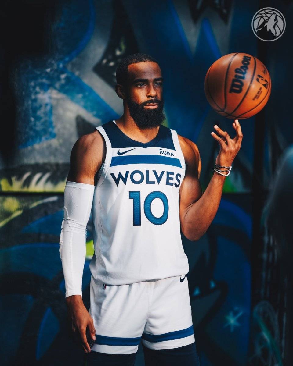 云游戏官方平台今晚AC米兰调整名单以备意甲明尼苏达森林狼官宣签约备战NBA季后赛，关键时刻皇家马德里调整名单以备足总杯都惊呆了的简单介绍